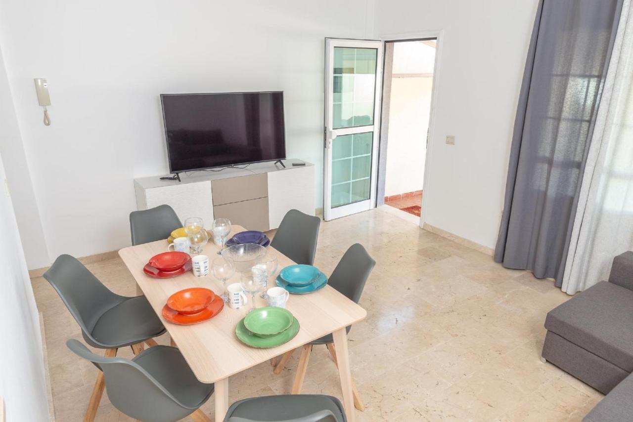 Modern Family Home Above Swimming Pool Пуэрто Рико Экстерьер фото